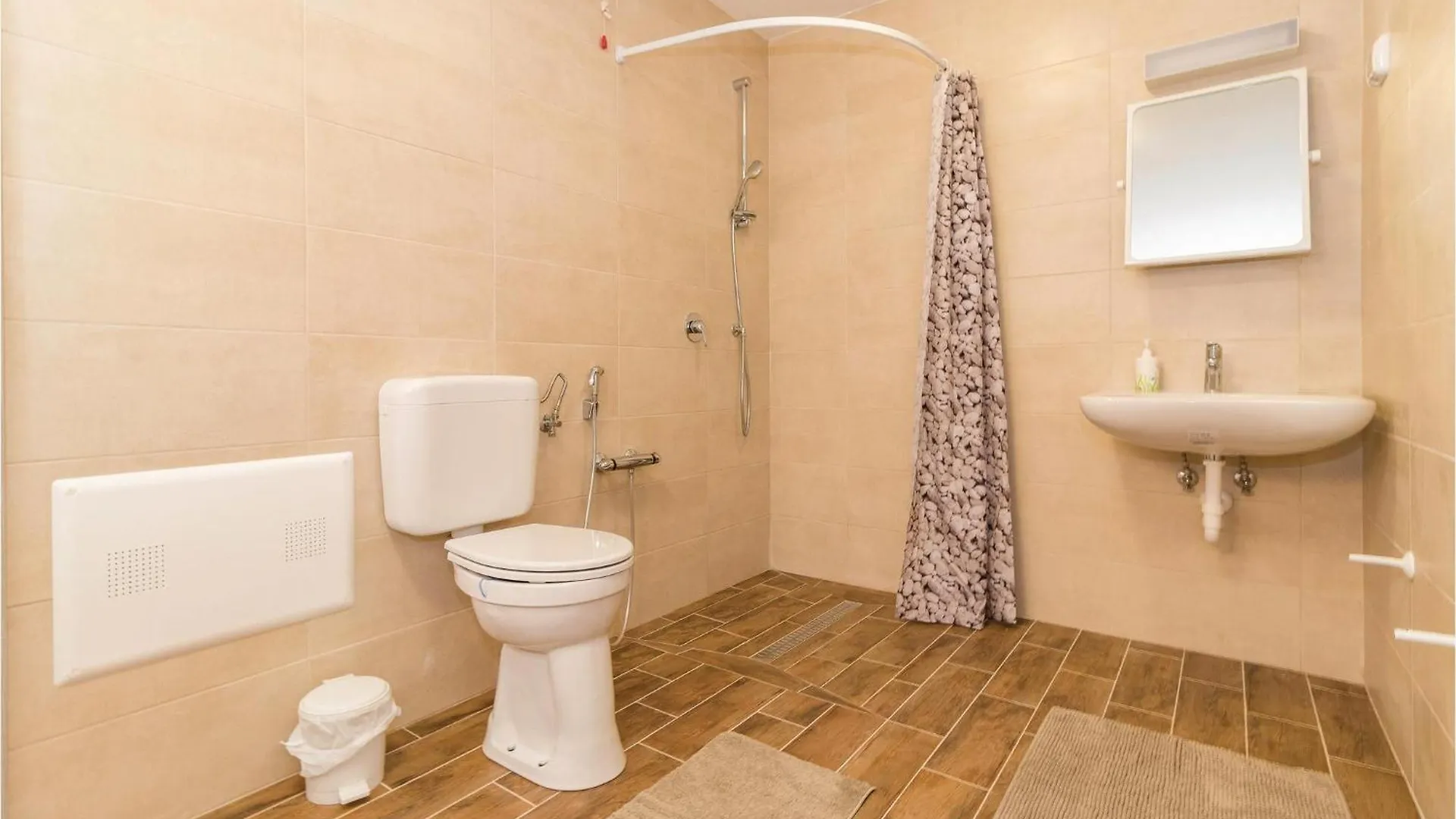 Awesome Home In Marcana With Kitchen Orbanici